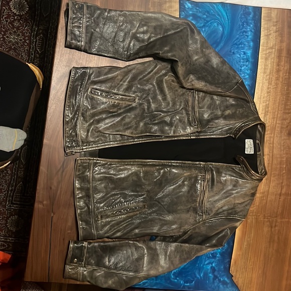 Great condition leather jacket looks awesome - Picture 1 of 3